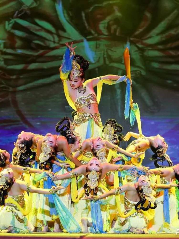 Children Dunhuang Silk Road Tianyin Classical Dance Service Young Children's Nations Bounce Pipa Clothing Flying Dance Performance Clothing