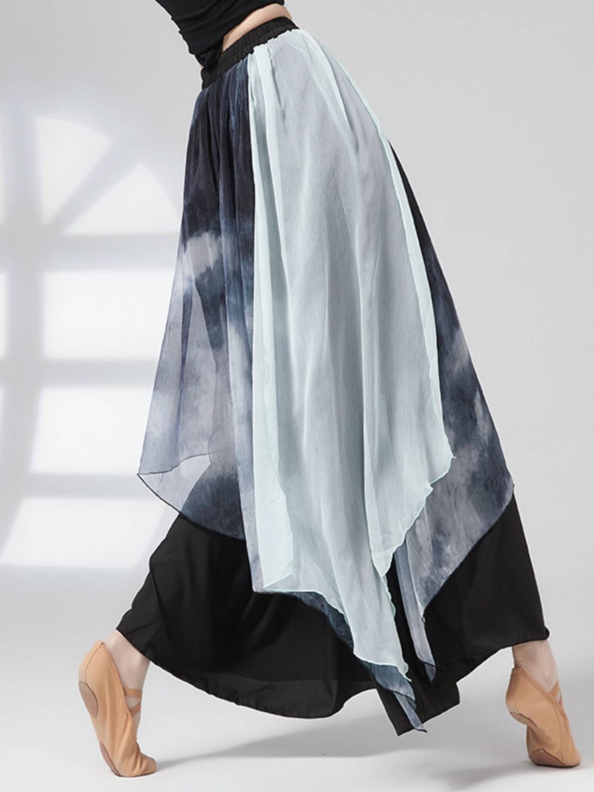 Classical dance elegant leg pants female elegant skirts Chinese style modern national dance service performance clothing performance clothing