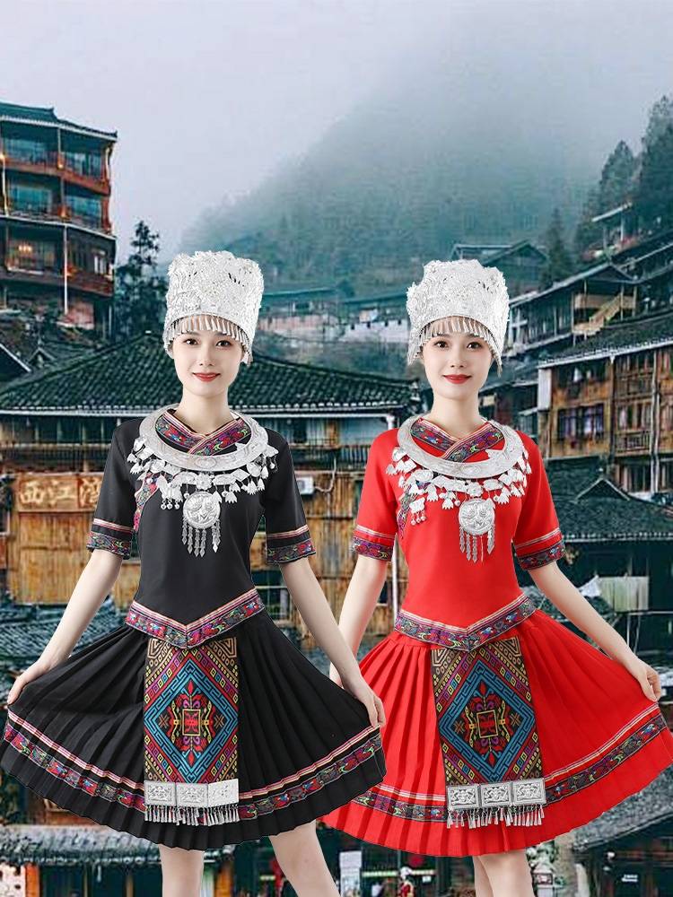 New Tujia Yi Plaza Dance Clothing Miao Miao ethnic minority dance Zhuang Yao people performed autumn and winter models