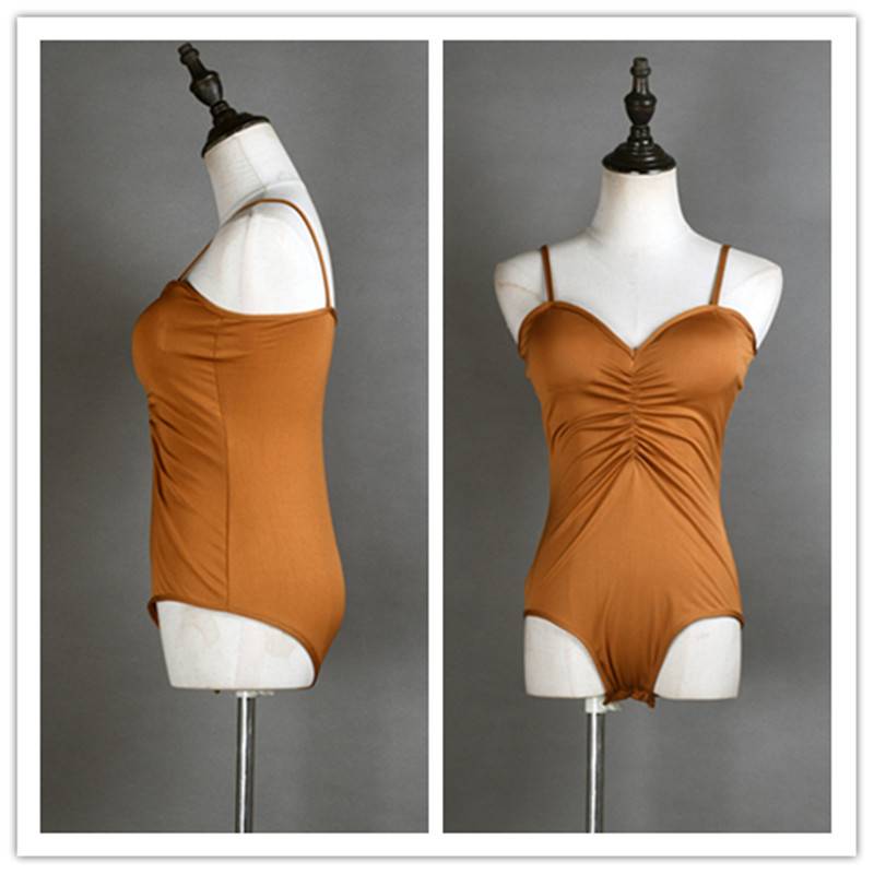 The new Latin dance dance camisole top female adults with chest mats sexy tube top dance practice service leopard print