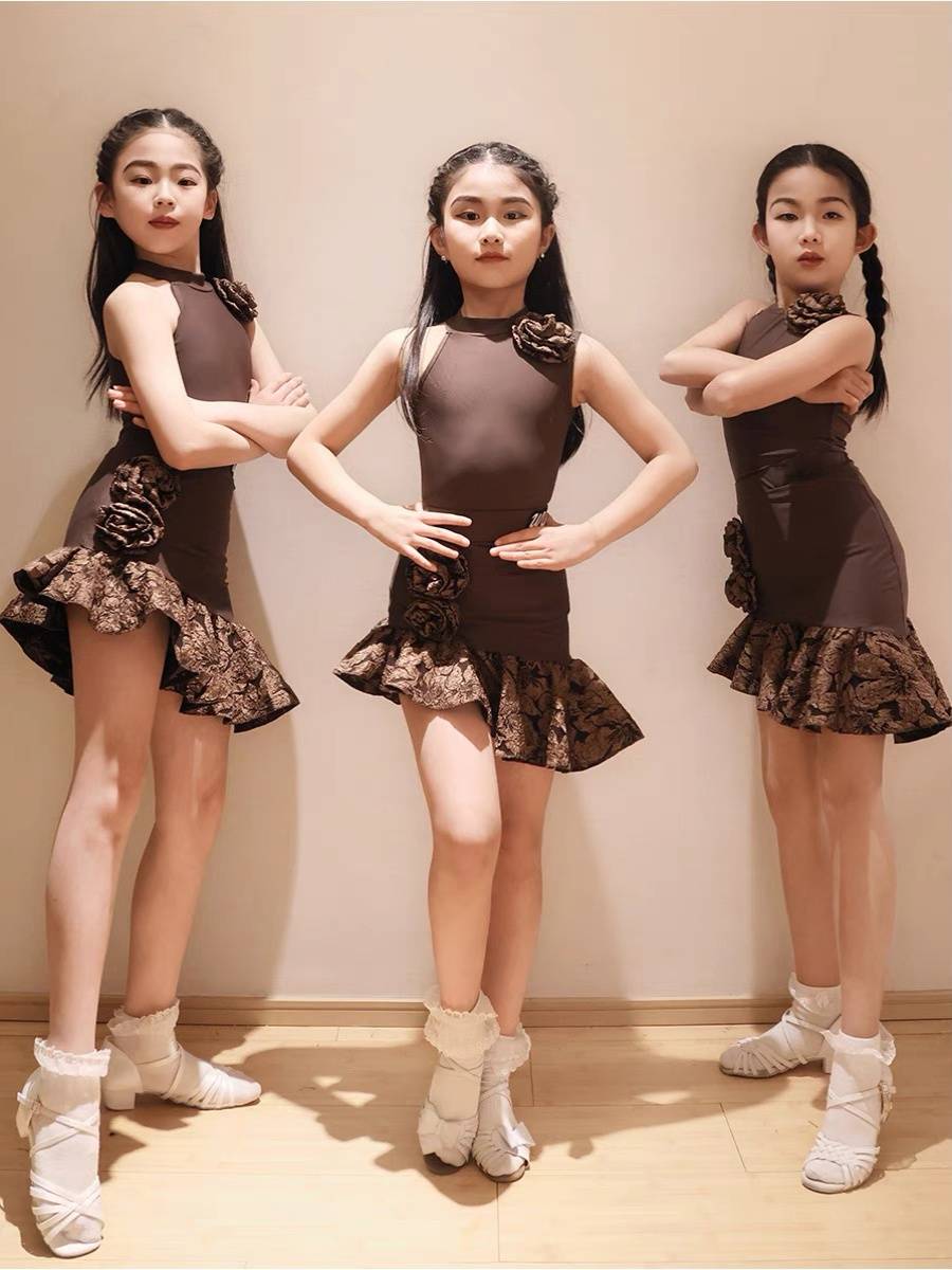 Dankel 2024 new spring and summer Latin dance service girl sleeveless skirt practice service high -end performance training service