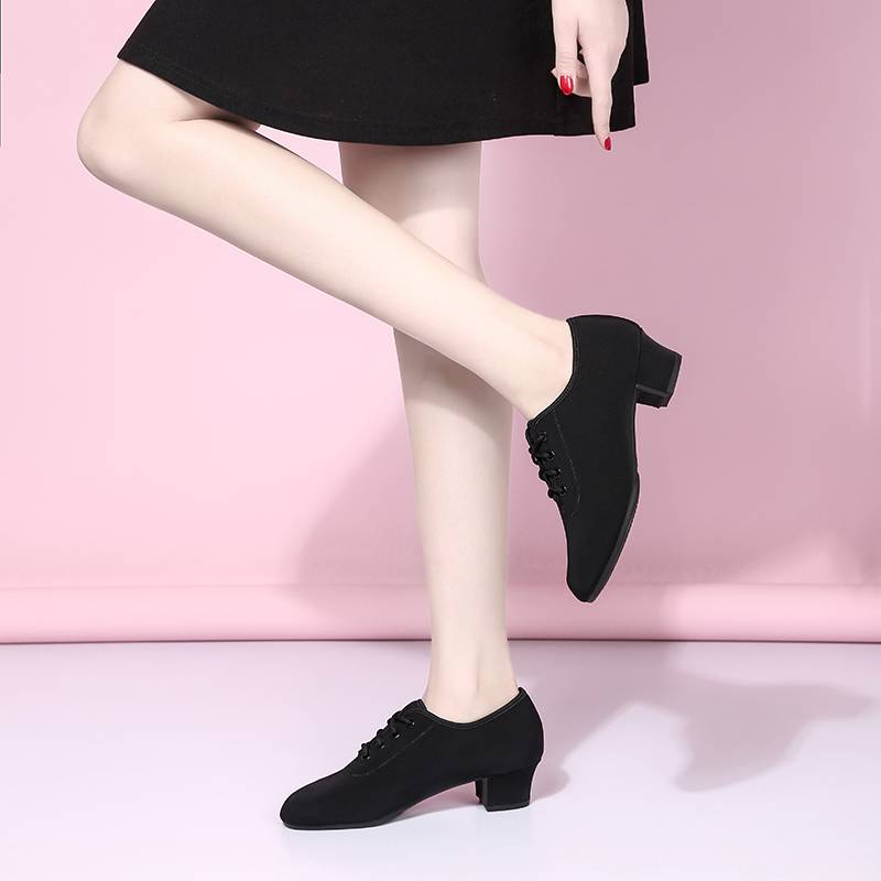 Latin dance shoes adult ladies high -heeled teacher shoes soft sole friendship square dancing shoe outdoor Oxford cloth dance shoes