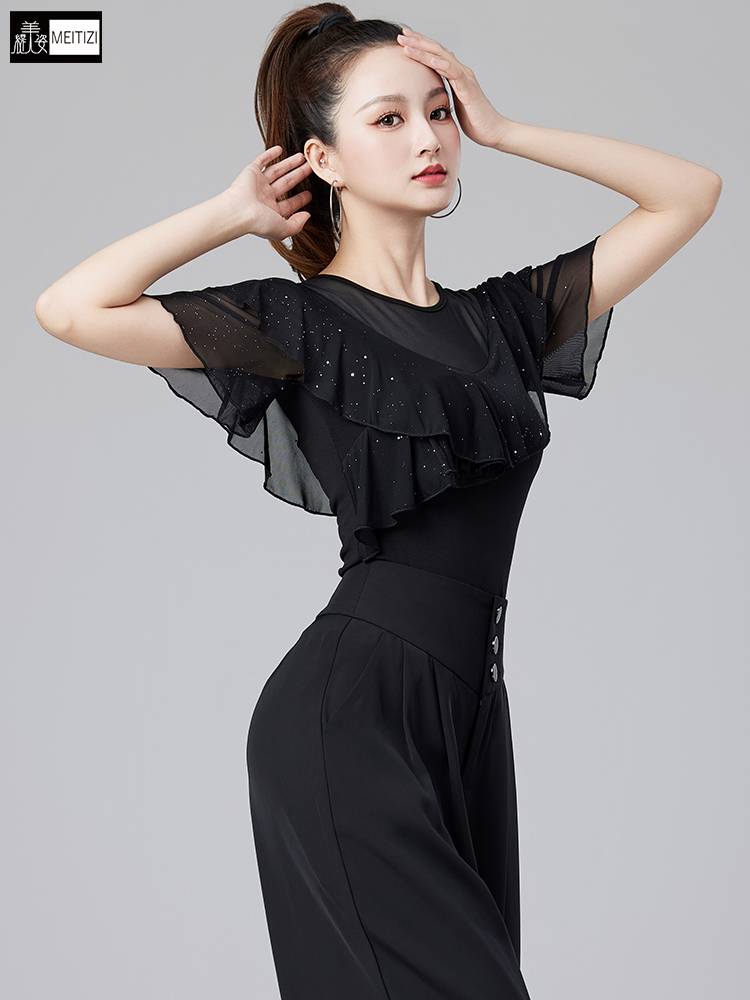 Latin dance top female spring and summer new 2024 short -sleeved mesh gauze leaf edge, modern square friendship dance clothing