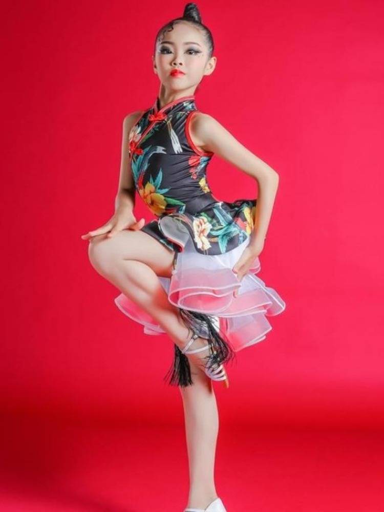 Children's Latin dance service girls cheongsam gauze skirt Latin dance watch show children Latin dance fashion exercises