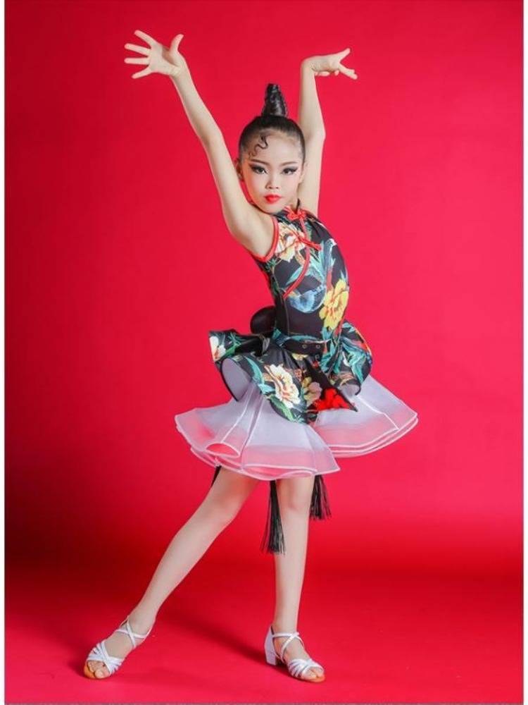 Children's Latin dance service girls cheongsam gauze skirt Latin dance watch show children Latin dance fashion exercises