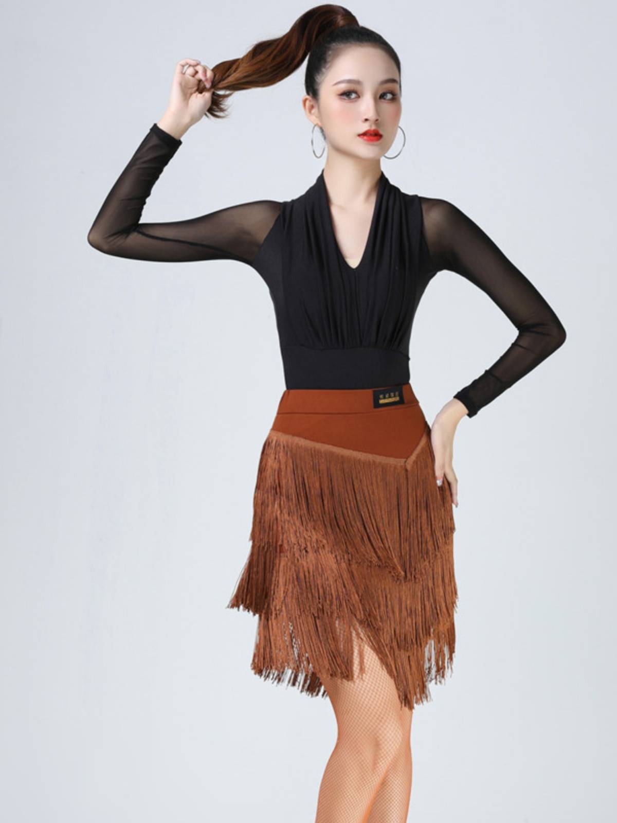 New Latin Dance Dance Gongcong Female adult mid -length half -bodies skirt skirt under the dance competition performance service
