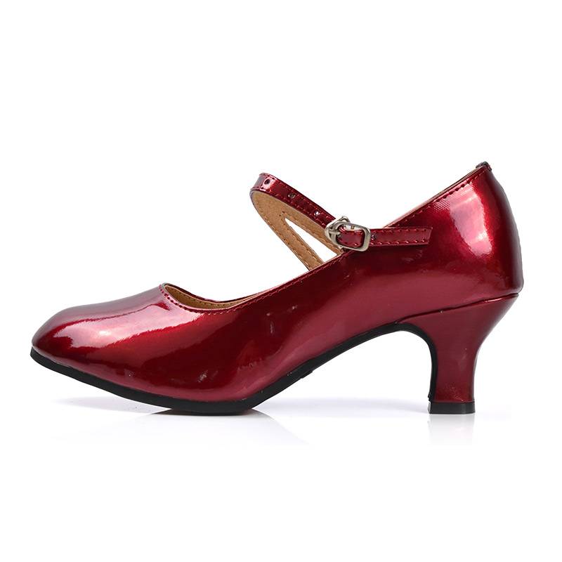 Adult low -heeled women's soft bottom Latin dance shoes dance shoes square dance shoes competition shoes love dance dance modern dance shoes
