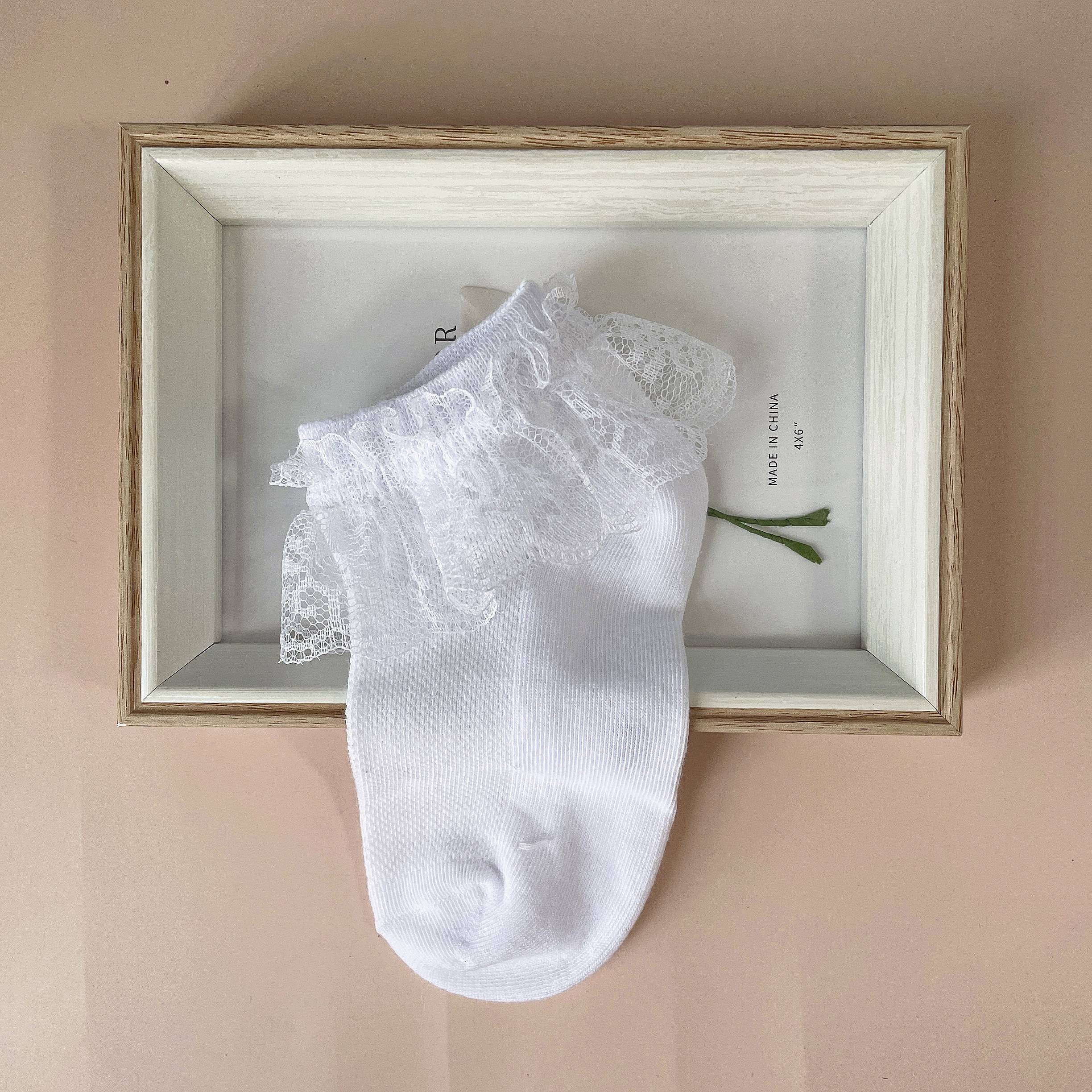 Children's Latin dance socks professional stipulates socks white lace lace socks girl competition for special dance socks and socks