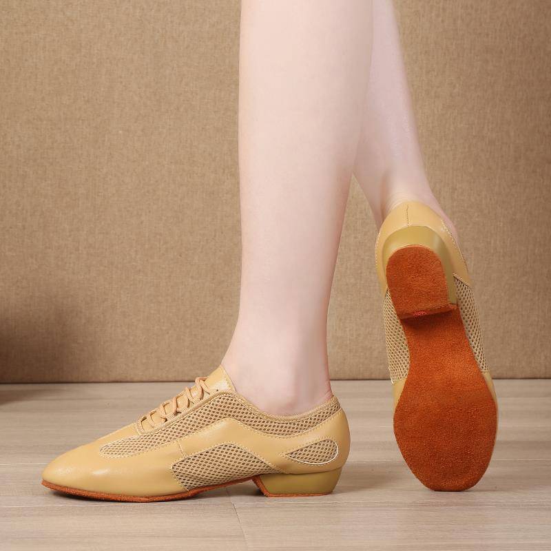 Professional Latin dance shoes ladies mid -high heel teacher shoes love dance shoes soft soles yoga body dance shoes dance shoes