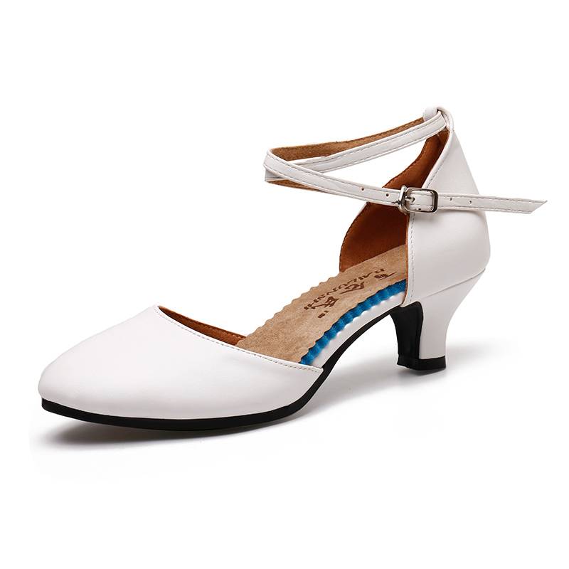 Four Seasons Women's Soft Bottom During the Leather Dance Shoes Plaza Dance Shoe Dance Shoes White Outdoor Latin Dance Female Women