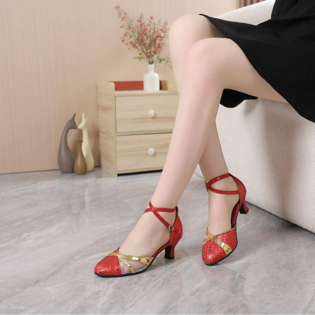 Summer Latin dance shoes high -heeled dance shoes female soft bottom low -heeled adult square dance shoes breathe in the heel dancing shoes
