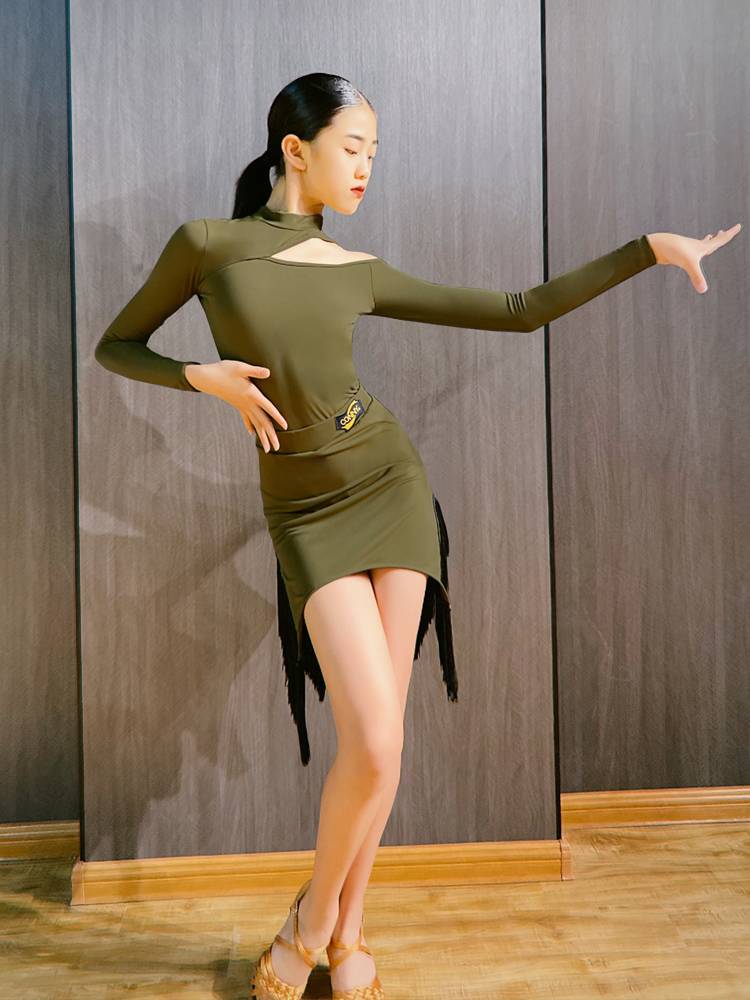 Latin dance competition service girls professional spring and summer new dance training service dancing training performance service performance service