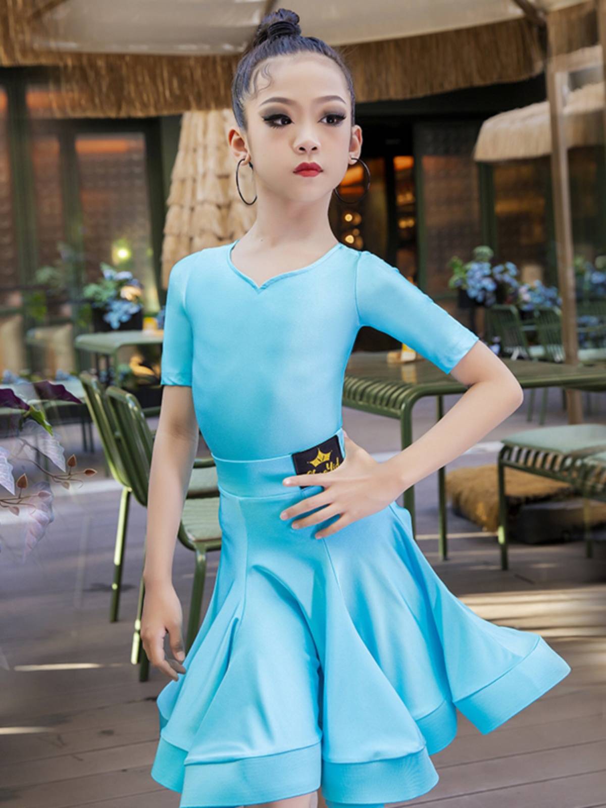 Latin dance service girl professional stipulates the competition service children's dance test training performance service new set of children's new set