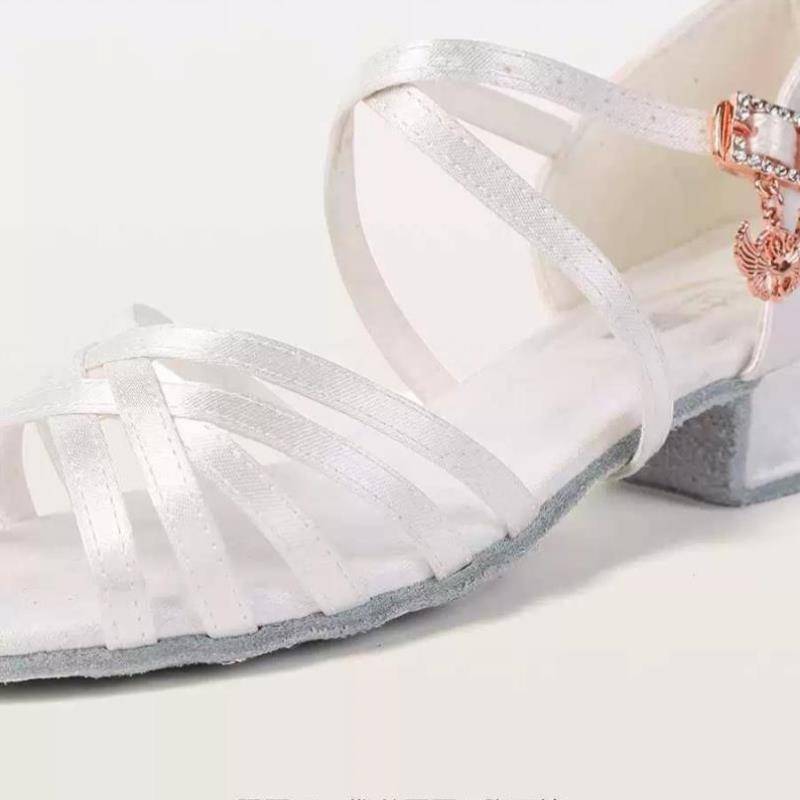 Dance Shiba professional children Latin dance shoes girl soft bottom test shoes white girl beginner dance shoes