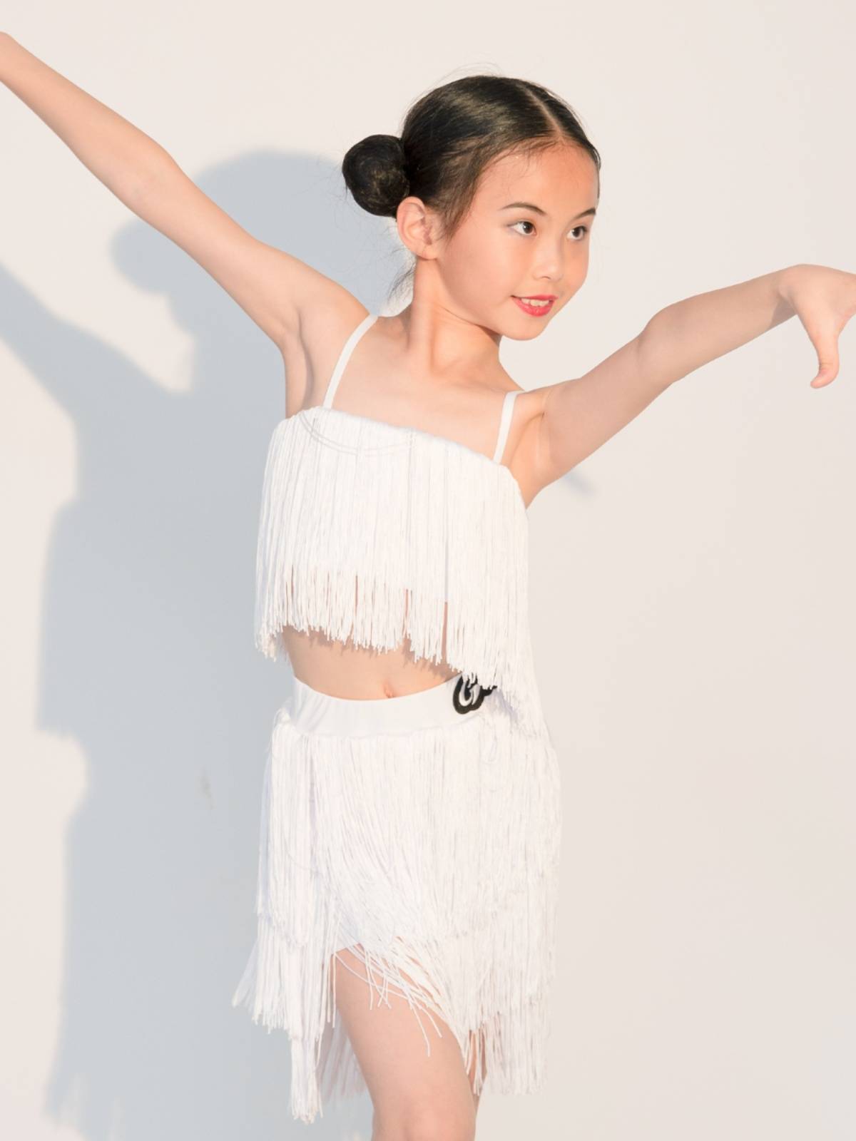 GTY Latin dance service high -level sense 2024 new summer girl suspender stream Su practical performance suit split