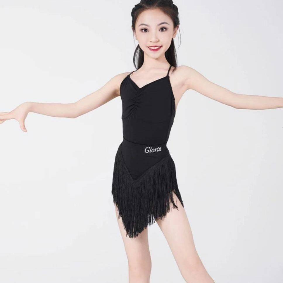 The new Latin dance service girl summer suspender top is just professional children's Latin training service