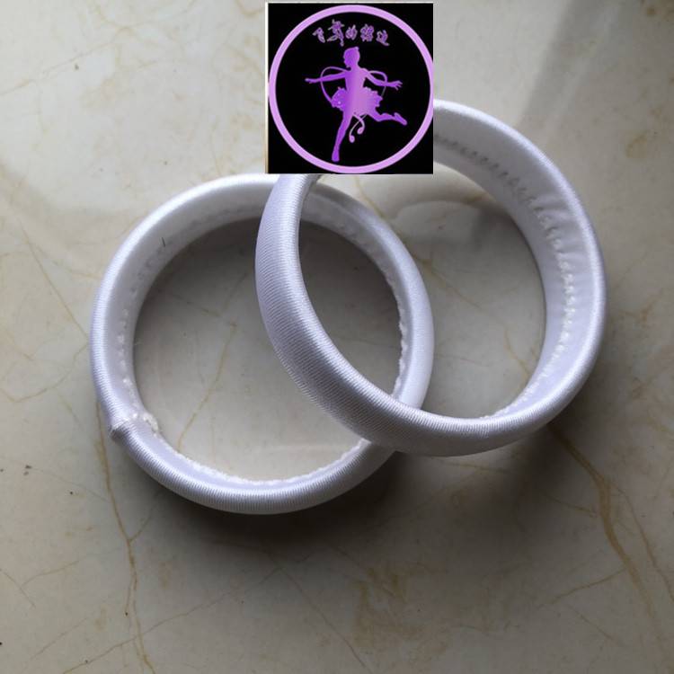 fly-dance-side latin bracelets, 2 cm wide and white non-bulb-hard-hand wrists and accessories for the national dance competition