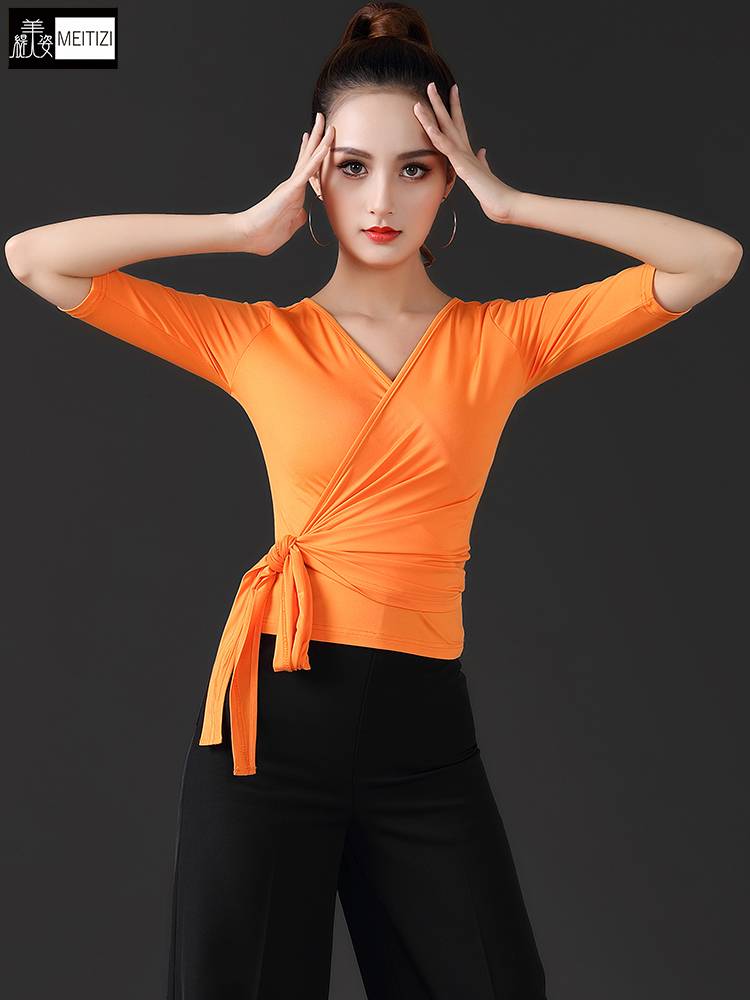 Latin dance top female summer new adult girl practice jumping Mo Deng Guojie Friendship Dance Dance Tie Midtop Long Sleeve
