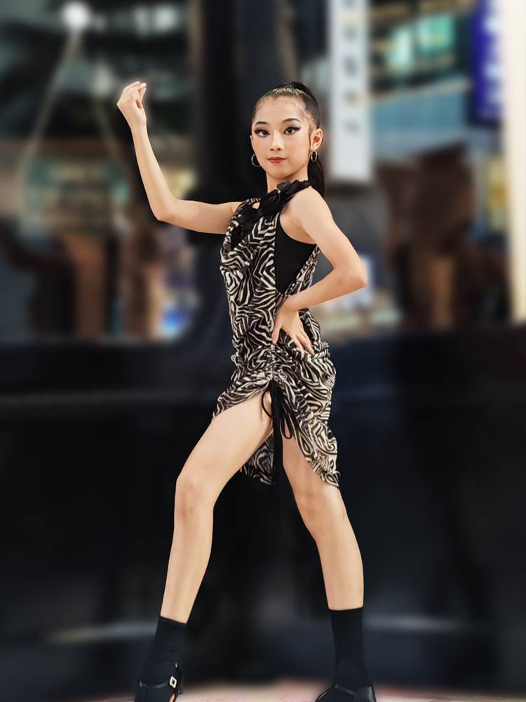 2024 new high -end version of Latin dance exercise uniform dress competition service performance service performance service high -end girls