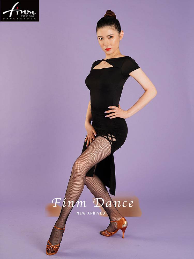 FINM Latin Dance Practice Female Female 2020 New Short -sleeved Top Sexy Scholes Sexual Art Exam