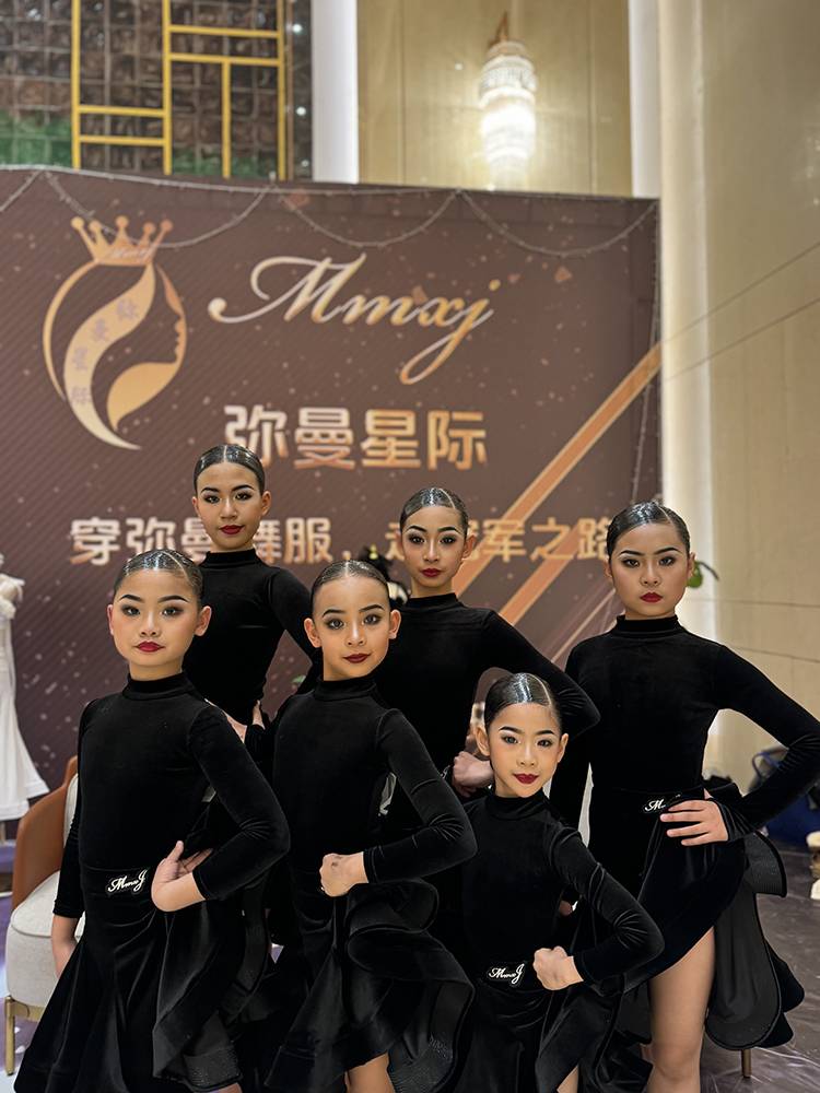 2024 spring and summer new imported Korean velvet professional Latin dance contest performance, breathable female young children advanced