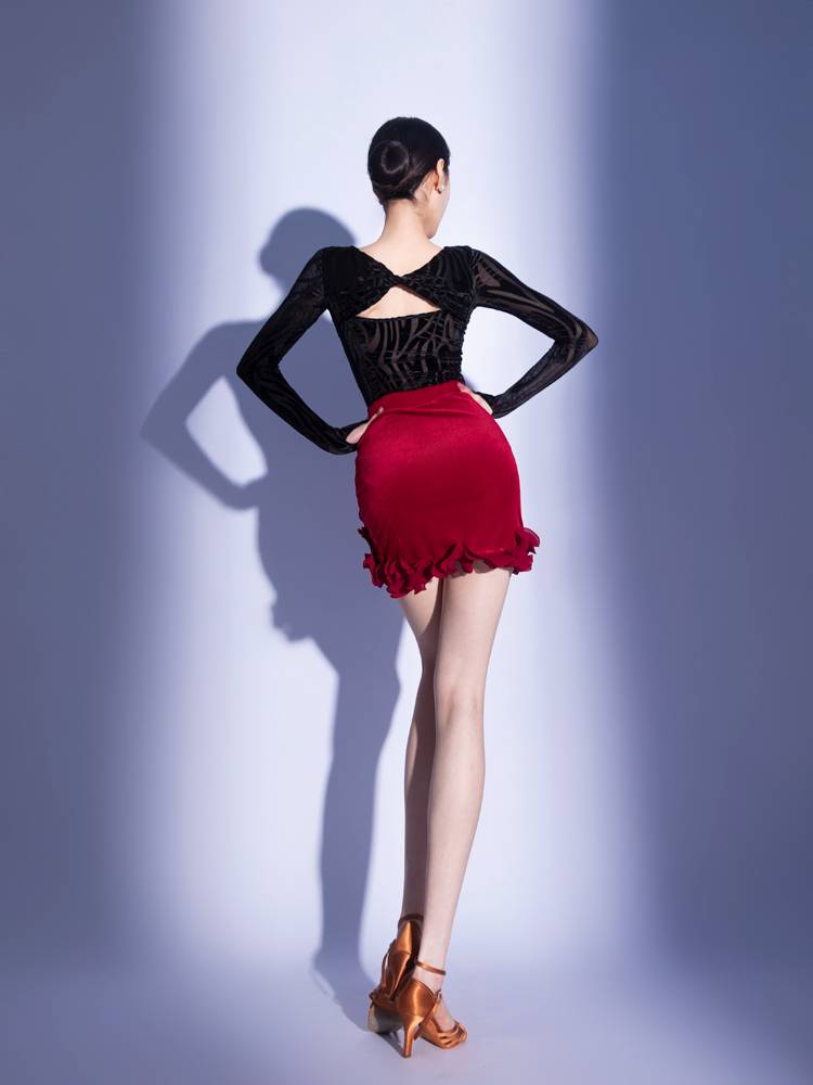 Conny Latin dance dance dance dance dance, top, lady skirt competition test performance shows long sleeves
