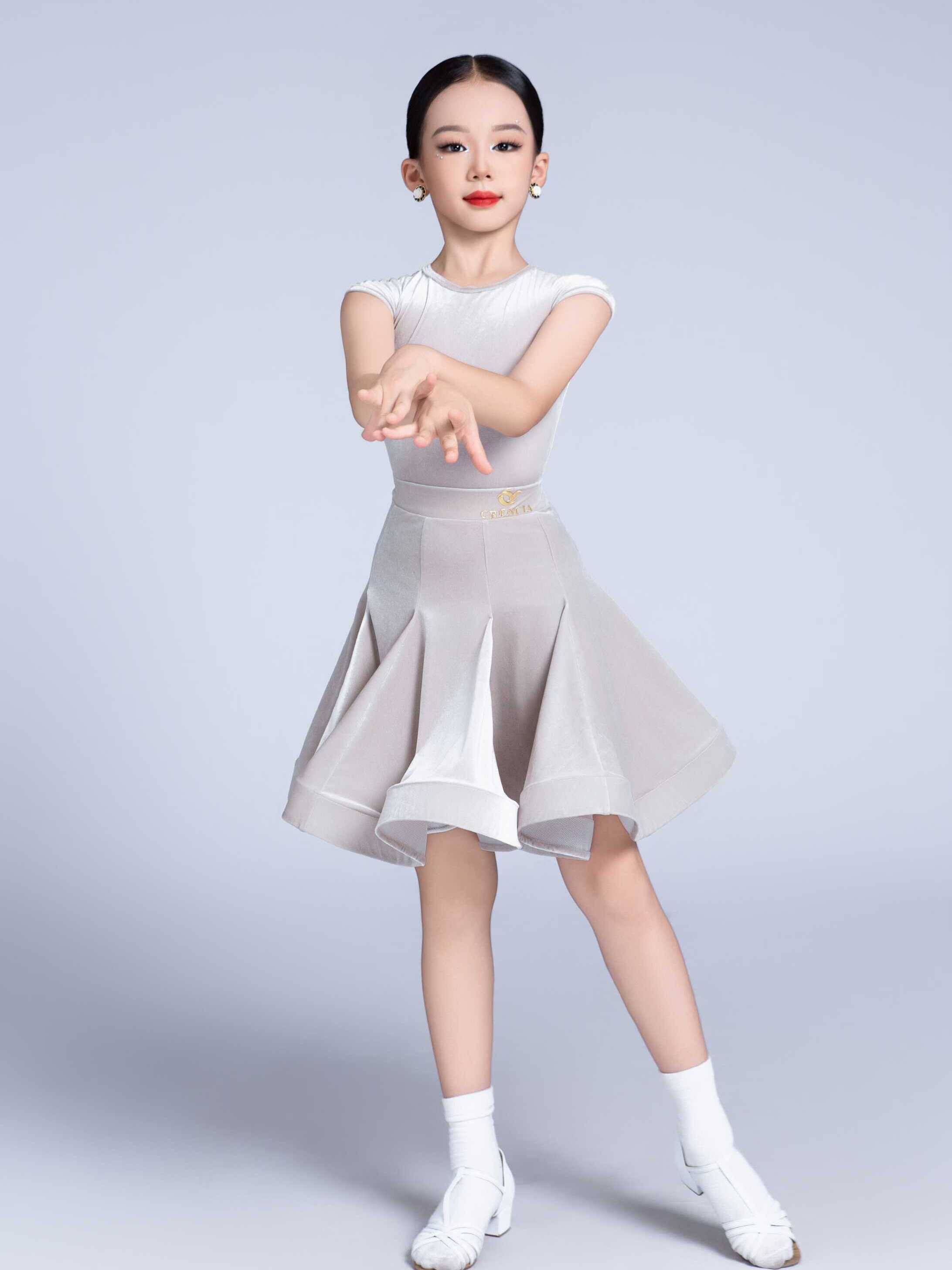 Casey-Tianyue Dance New Girls Professional Latin Dance Competition Standardized Clothing ultra-thin velvet fabric