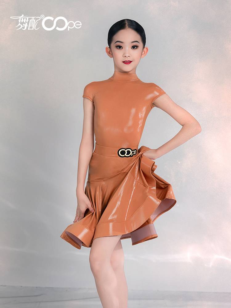 OOPE dance with mirroring shiny leather short -sleeved Latin dance watch show new professional competition service girl regulations