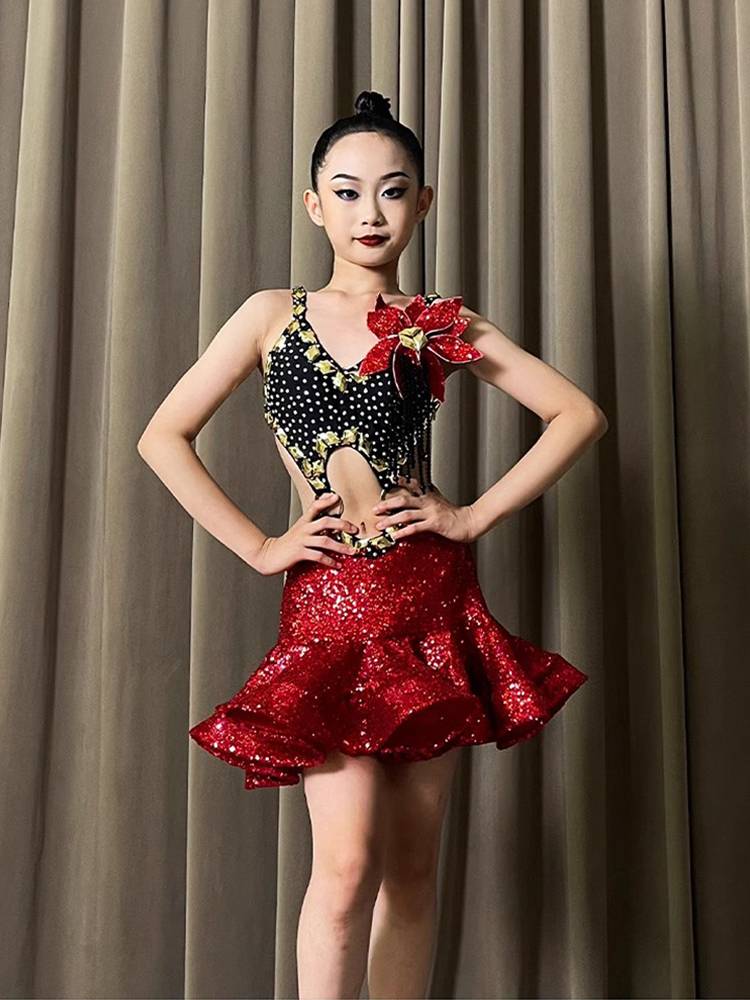Children's Latin Dance Performance Service Advanced Edition Flower Server 12 years old and over the age of 14, just performed a superstruis skirt diamond