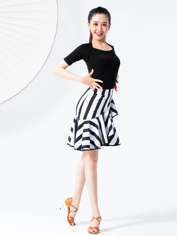 Conny Latin dance skirt Black and white striped ruffled skirt, skirt, practice costume clothing female professional adult performance