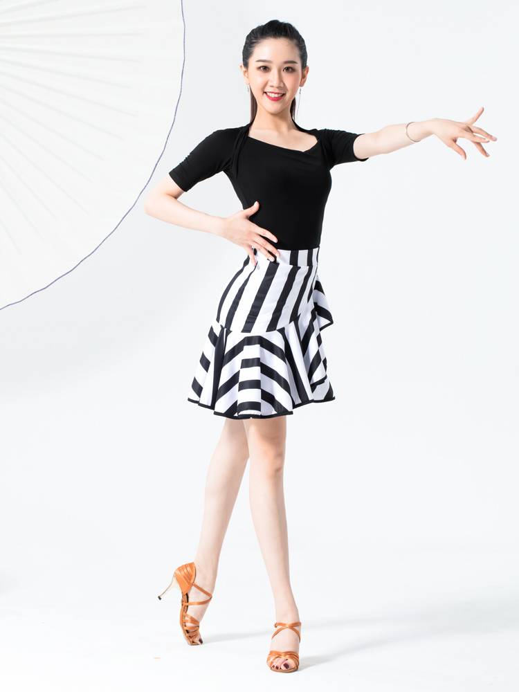 Conny Latin dance skirt Black and white striped ruffled skirt, skirt, practice costume clothing female professional adult performance