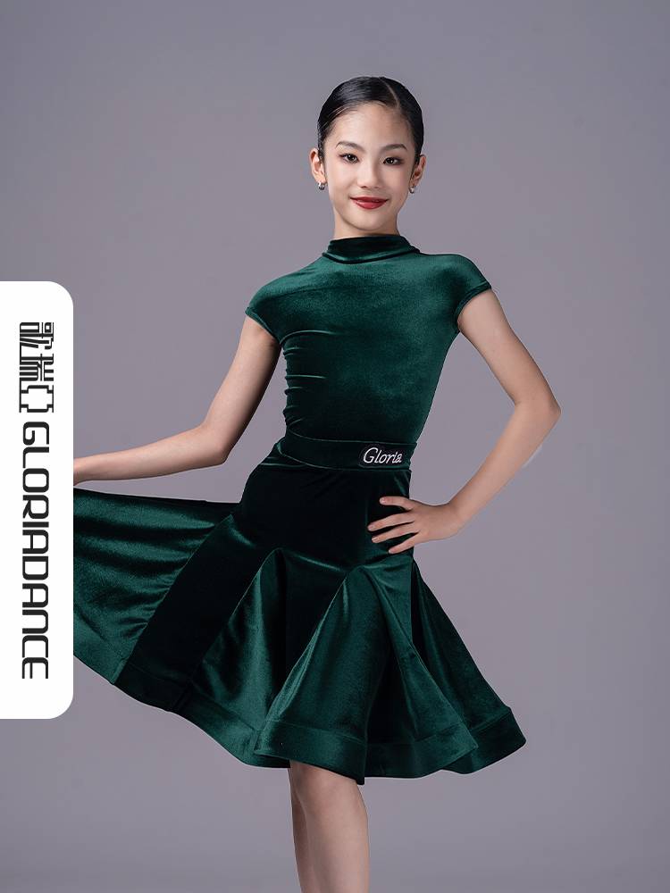 Goliya Latin Dance Girls Spring and Summer new velvet small high -necked short -sleeved fish bone competition regulations