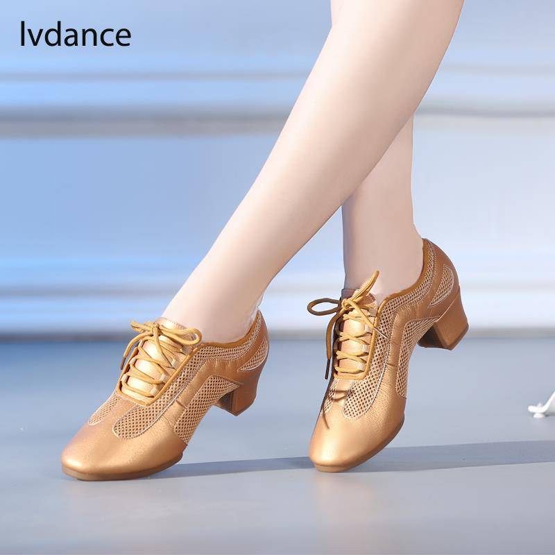 Professional Latin Dance Shoes Adult Lady Middle -Heel Teacher Shoes Soft Wave Dance Dance Shoes Plaza dance shoes body
