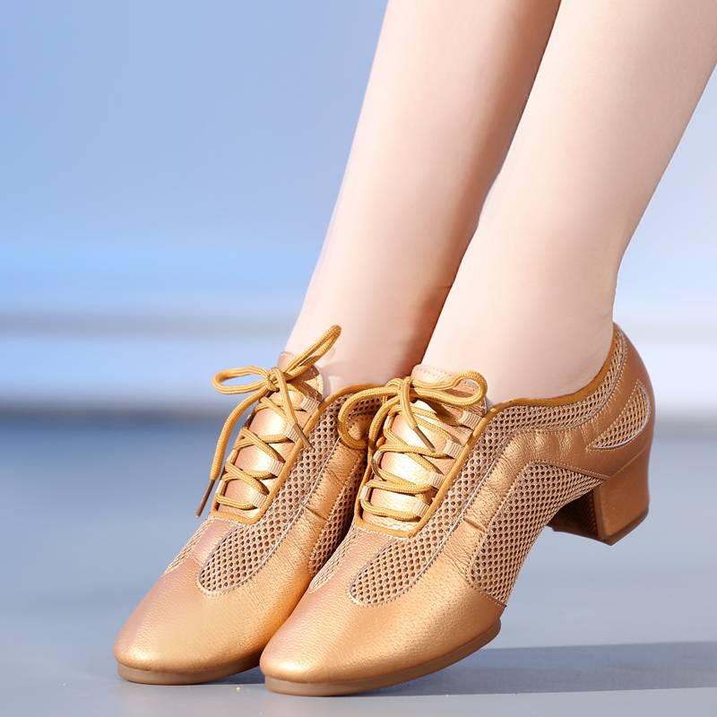 Professional Latin Dance Shoes Adult Lady Middle -Heel Teacher Shoes Soft Wave Dance Dance Shoes Plaza dance shoes body