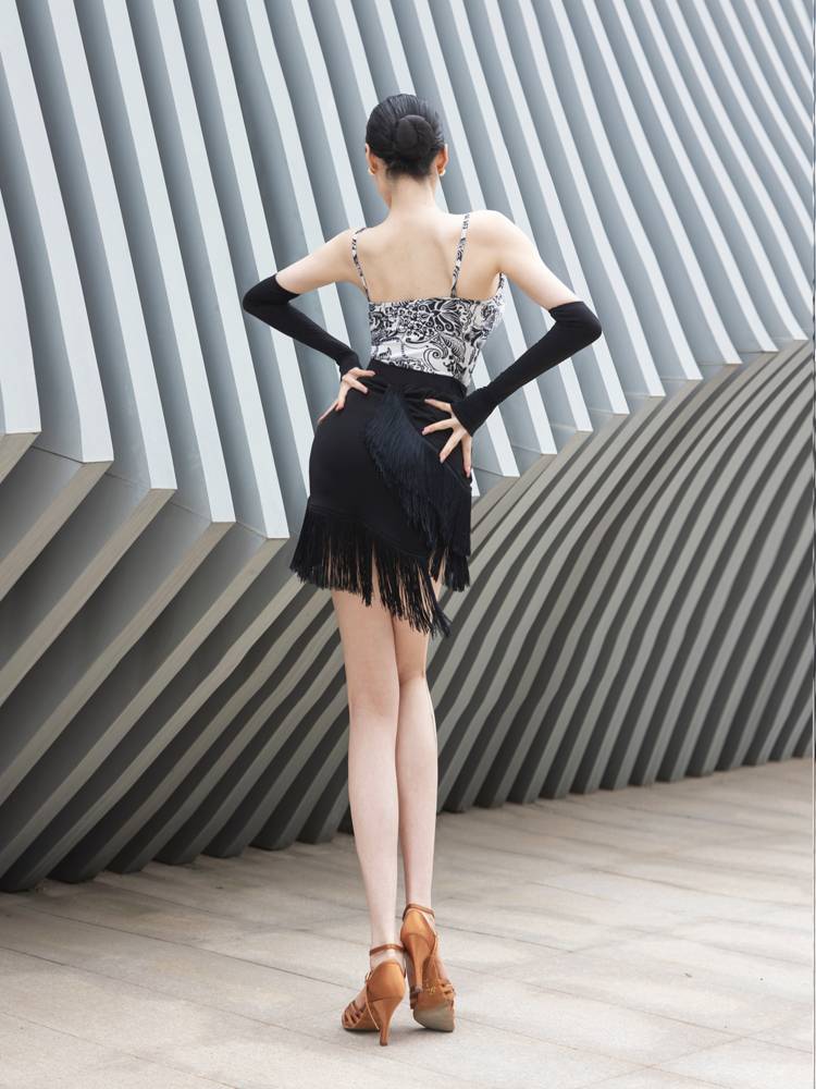 Conny Latin Dance Set Dance Dance Dance Dance Fun Successful Switzer Skirt Straight Straight Character Performance Female Women