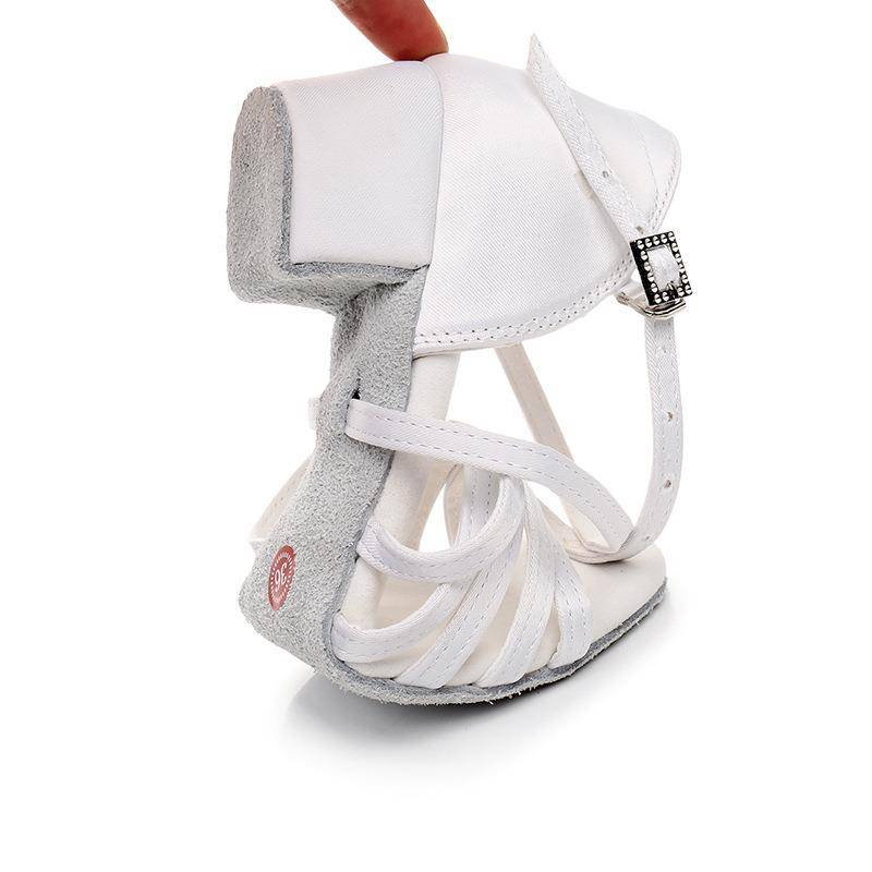 S5 pure white Latin dance shoes girls children and girls in the soft bottom of dance shoes competition test rating small white shoes professional dance