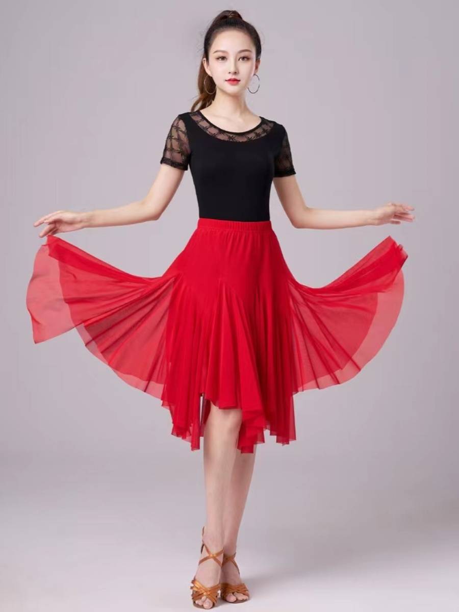 Latin dance dress new white skirt Professional Modern Modern Dance Dance Practice Square Plaza Dance Plants