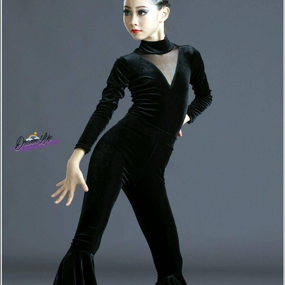 Children's Latin dance service girl autumn and winter net red high -end game velvet long sleeve exercise performance show training uniform set