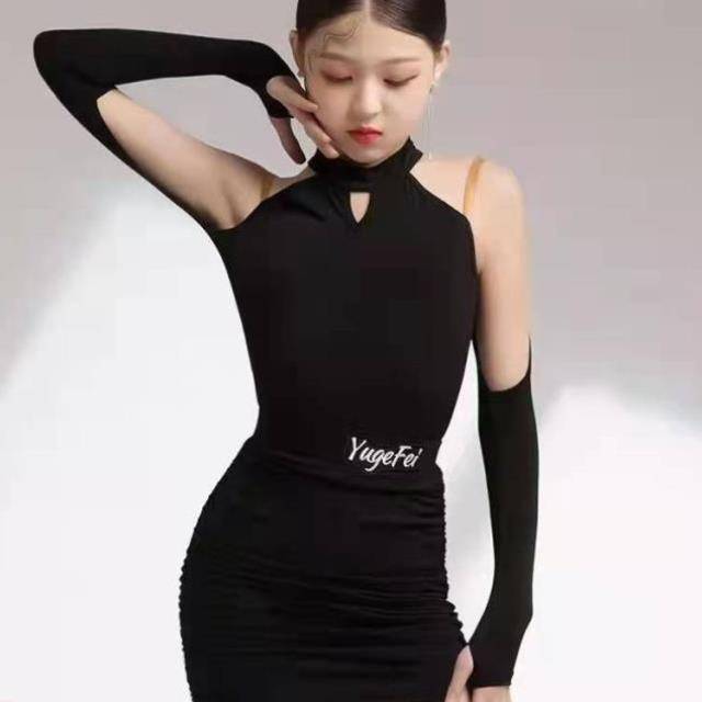 Professional Latin dance service girl national standard dance new dance skirt 2022 high -level sensory exercise suit high -end version table?