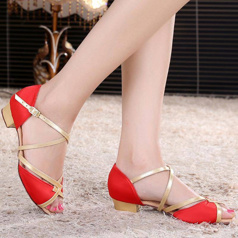 New children's Latin dance shoes low heels satin dance shoes comfortable soft bottom dancing shoes girls Gamchan Barnba