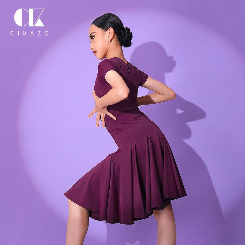 SICASSO, THE LATIN GIRL'S SUMMER EXAM, THE CHILDREN'S PROFESSIONAL DANCE RULE, IS G3558