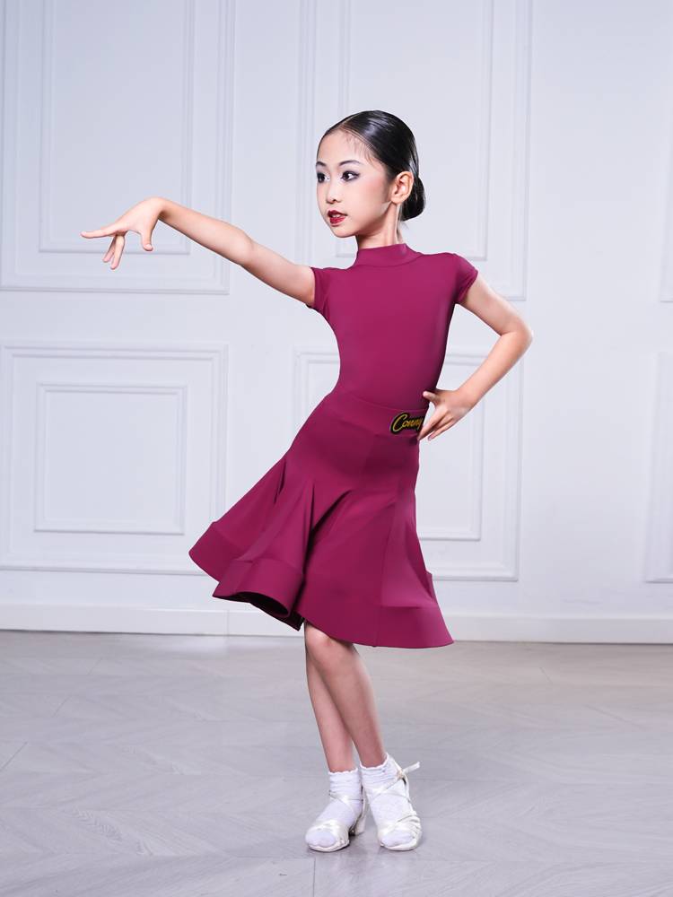 2024 new children's Latin dance skirt competition stipulates dance dance daily practice table performance service high -end sensor set