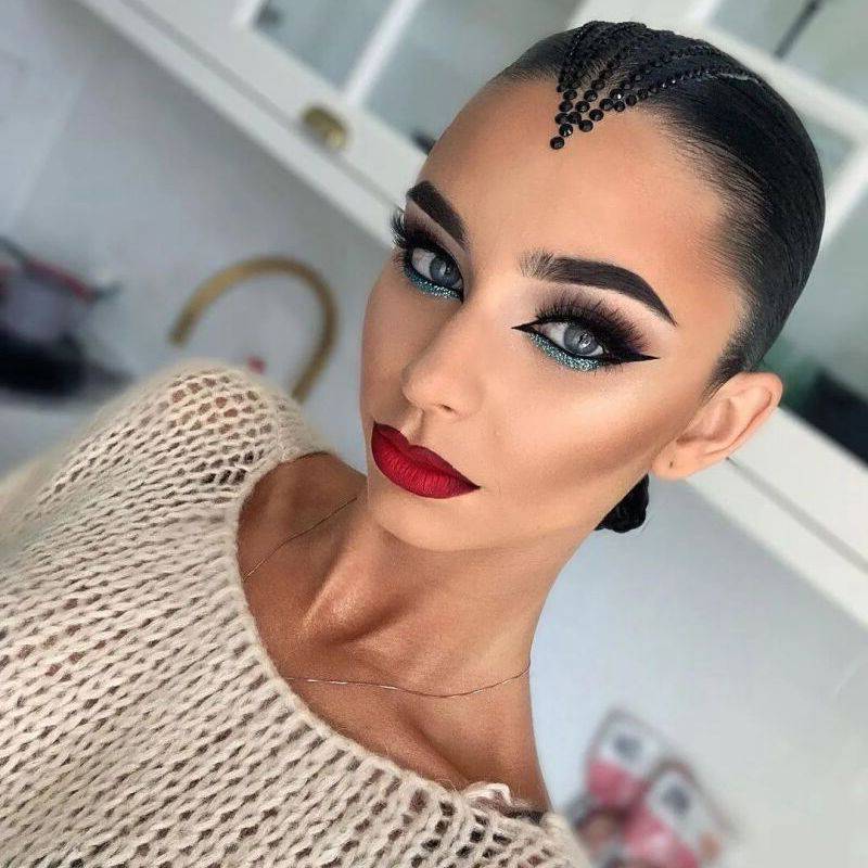 Latin dance head jewelry drilling country dance competition drilling strip resin professional black pool hair bright diamond diamond diamond from sticky modern dance hair decoration