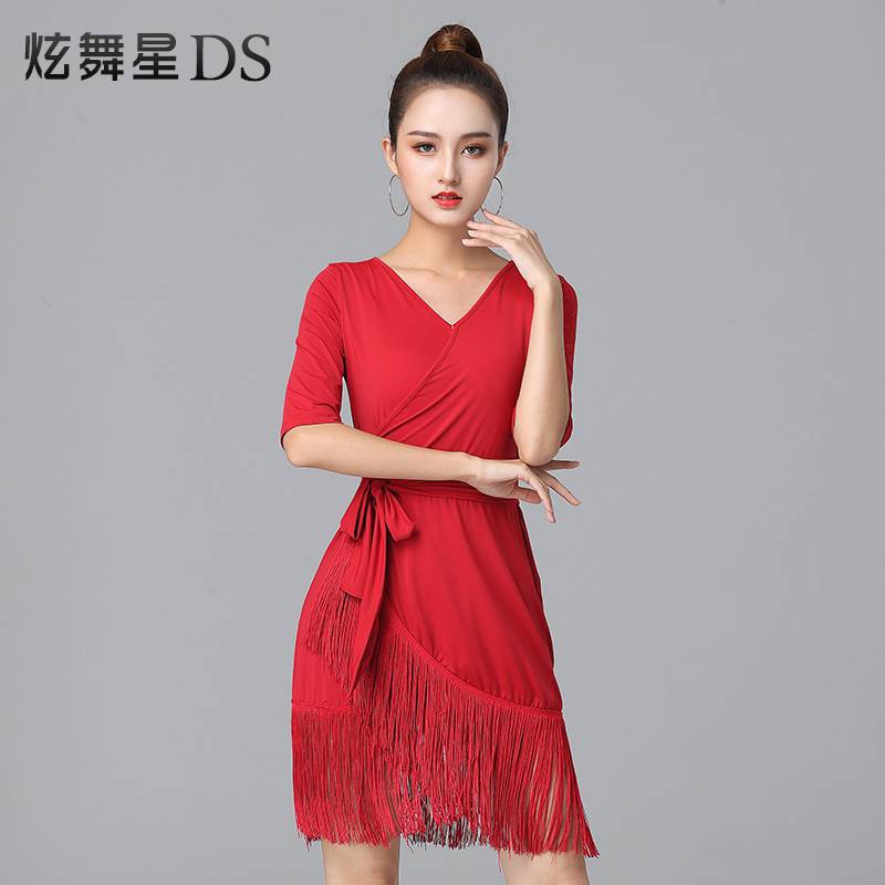 Spot Latin dance service female adult new fringed dress fashion department leading Q skill uniform high -end competition uniform network