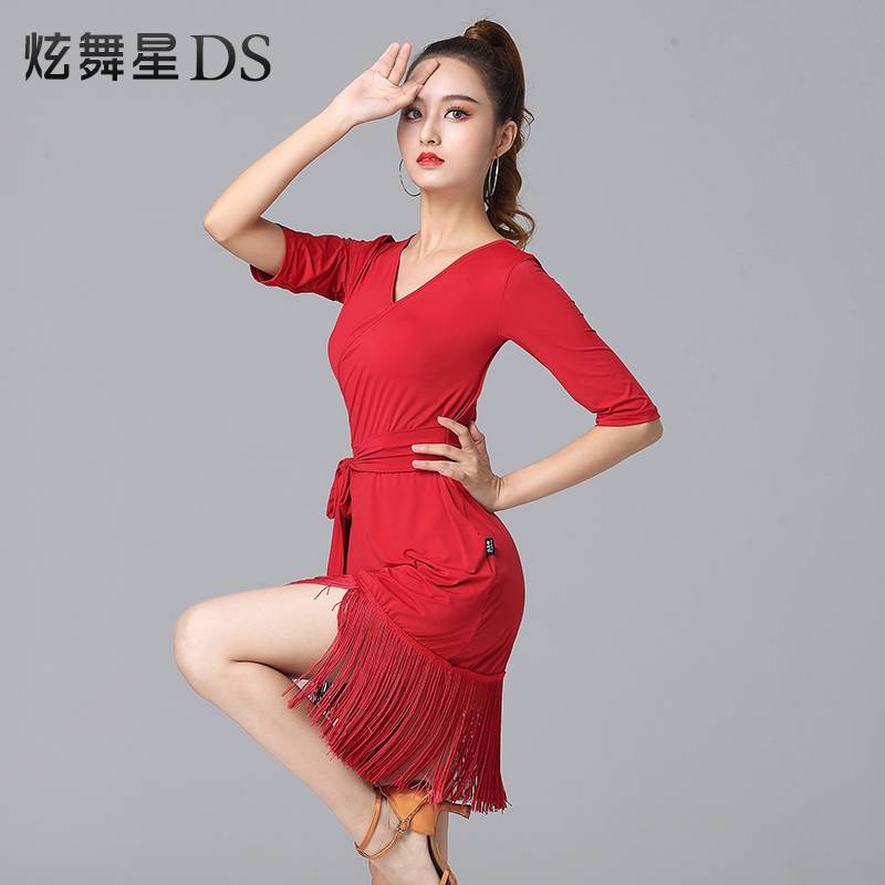 Spot Latin dance service female adult new fringed dress fashion department leading Q skill uniform high -end competition uniform network