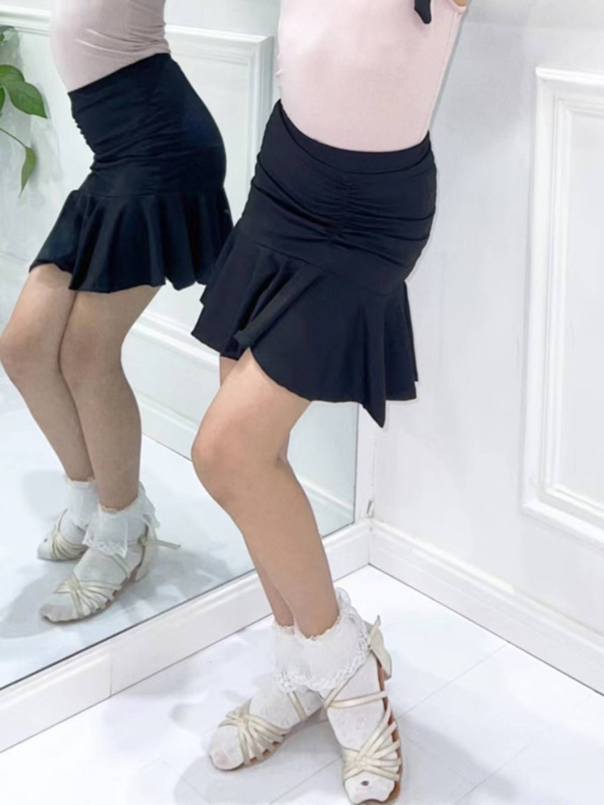 Latin dance skirt children's dance skirt children's competition performed black practice skirt girl training clothes short skirt