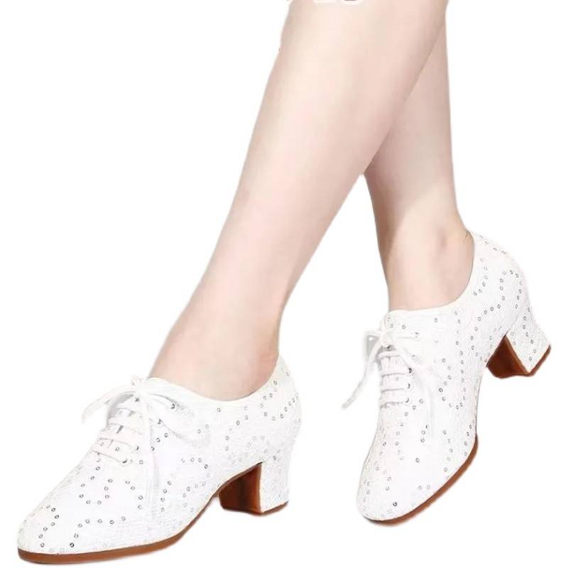 Women's soft base dance shoes white lace sequins Latin dance shoes square dance dance dance -shaped body modern dance shoes
