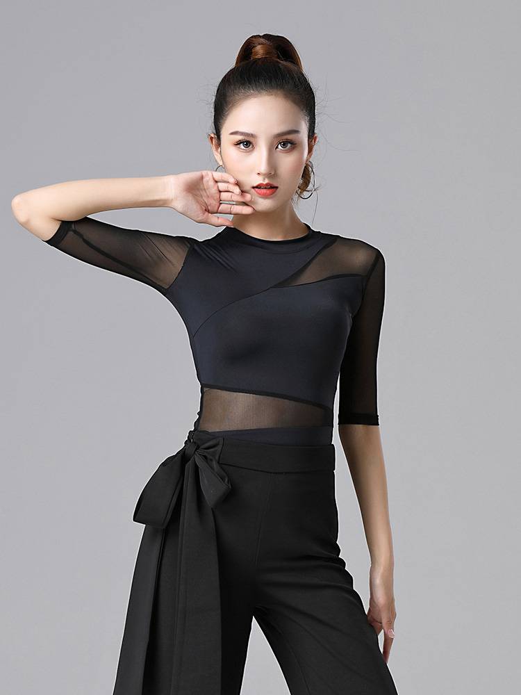 The new dance training clothes in 2023 new dance training clothes Xia Guo standard Latin dance exercise uniforms top women's high -level sense
