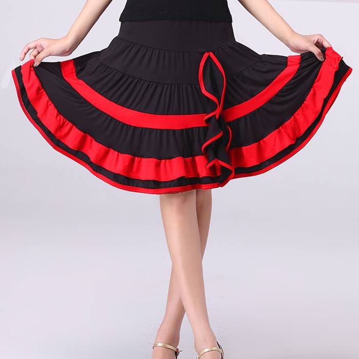 Square dance clothing big skirt in the middle skirt in the middle of the skirt, the elderly dancing skirt children adult Latin dance summer new Gitta