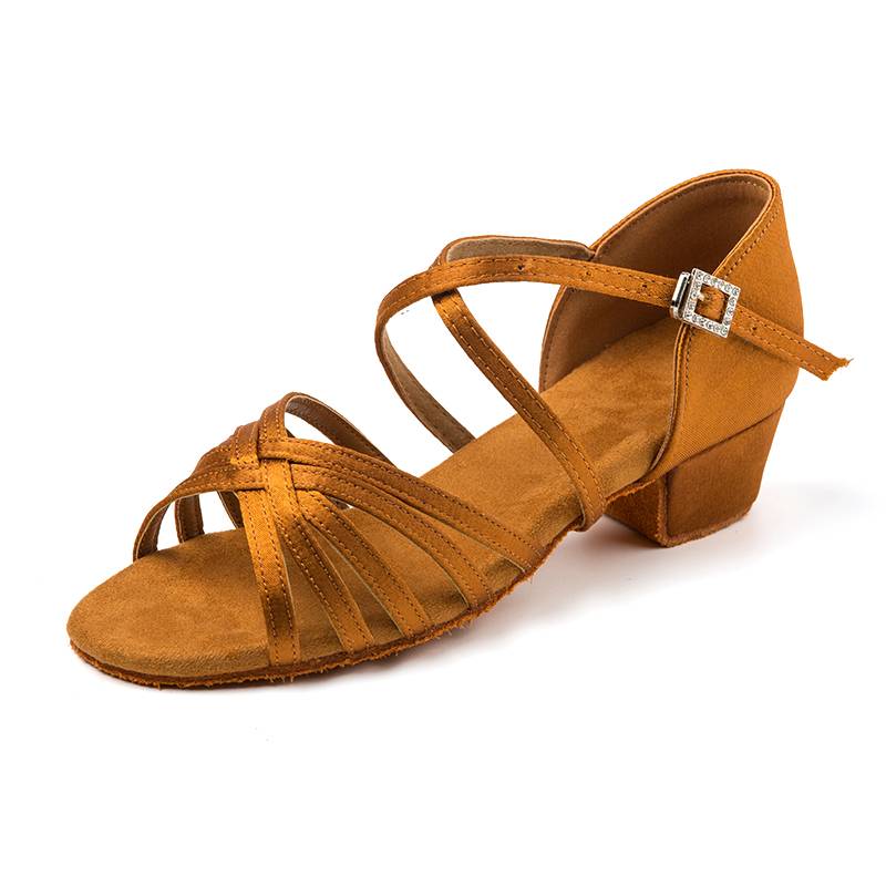 Professional white Latin dance shoes Girls Children, girls, Latin shoes, children in summer, new beginner dance shoes